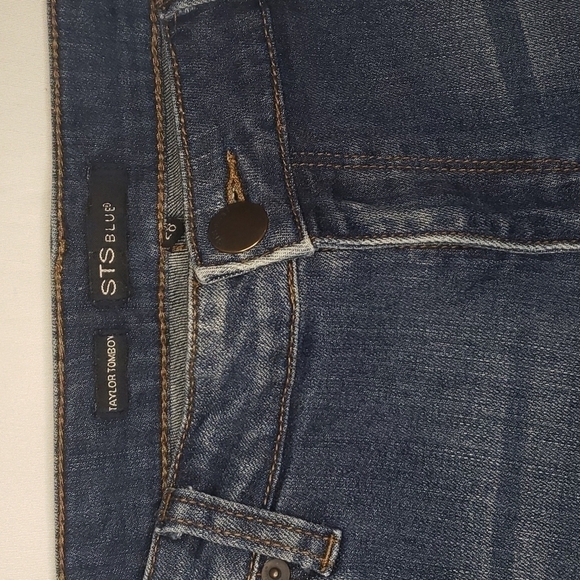 3/$30 STS BLUE Distressed Embellished Mom Jeans - Picture 4 of 8